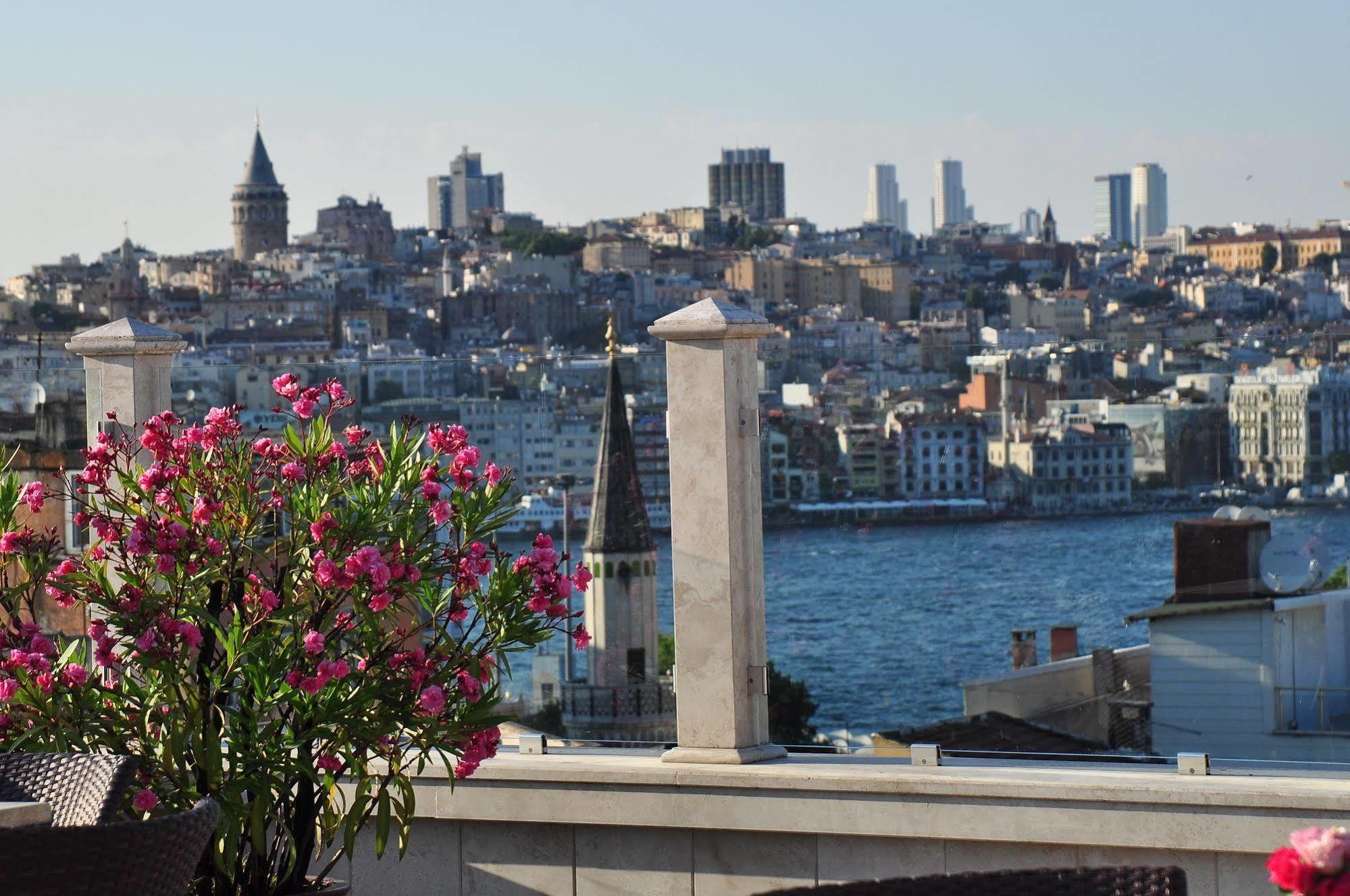 Neorion Hotel - Special Class Istanbul Eksteriør bilde